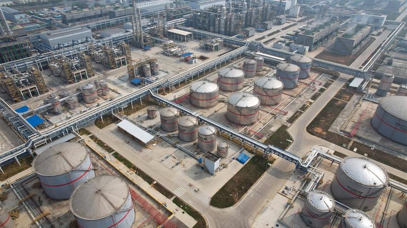 分散剂价格波动背后：上海市场的真实供需逻辑